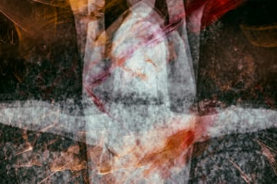 The Healer Who Came to Earth and Forgot Herself